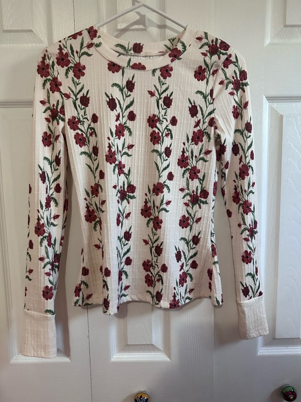 Women's Floral Rib Knit Long-Sleeve Top - Cream with Red Flower Print
